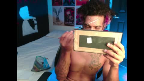 will online show from May 26, 10:50 pm