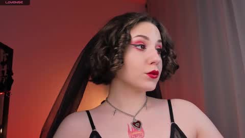 Eva ana Liza online show from February 18, 8:58 pm