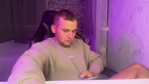 douglas_666 online show from September 16, 7:59 pm