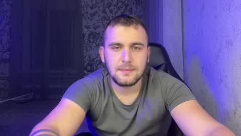 douglas_666 online show from October 30, 8:09 pm