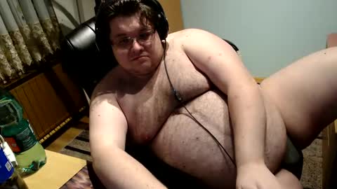 Snapshot of dovahkaat chatting on February 5, 11:28 pm dovahkaat online show from February 5, 11:28 pm