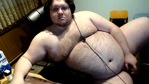 Snapshot of dovahkaat chatting on February 22, 1:00 am dovahkaat online show from February 22, 1:00 am