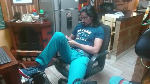 Dr  Simon online show from January 8, 6:20 pm