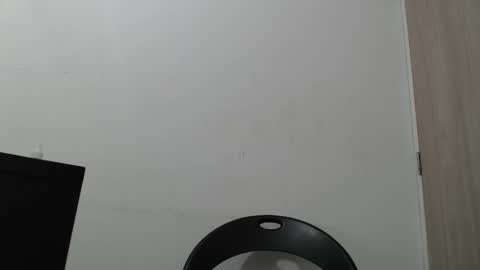 draco_boy2000 online show from March 23, 10:58 pm