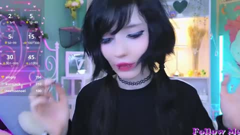 Draculaura online show from December 26, 3:27 am