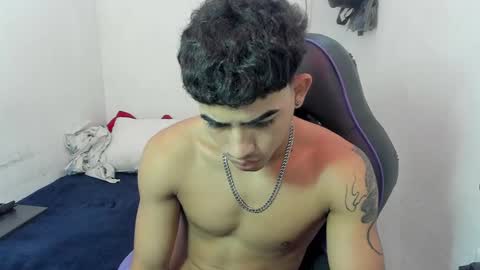 Snapshot of dragon_master2 chatting on December 19, 1:51 pm dragon_master2 online show from December 19, 1:51 pm