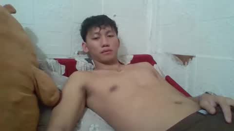 Snapshot of drain_me29 chatting on September 23, 3:53 am drain_me29 online show from September 23, 3:53 am