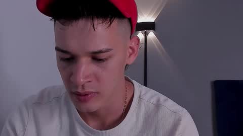 drake_carter1 online show from September 19, 1:18 am