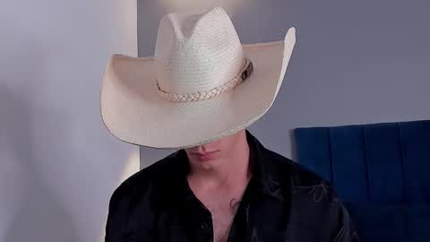 drake_carter1 online show from October 17, 1:42 am