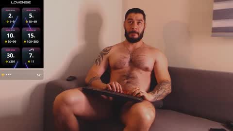 drake_cole11 online show from October 18, 1:41 am