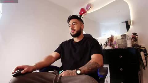 drake jackson11 online show from February 2, 11:20 am