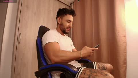 drake jackson11 online show from April 15, 10:11 am