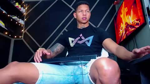 Drake online show from January 17, 4:06 am