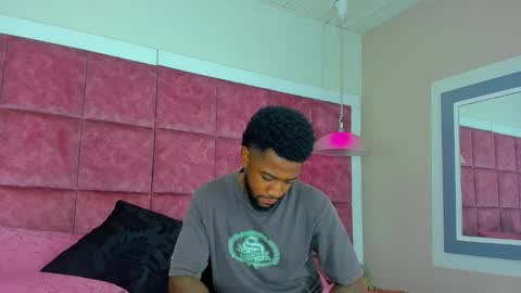 ---Drake--- online show from December 29, 3:03 pm