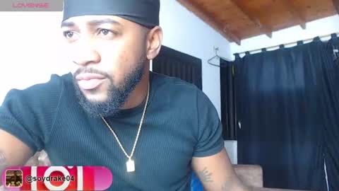 Snapshot of drake_nassir4 chatting on July 15, 5:12 am ---Drake--- online show from July 15, 5:12 am