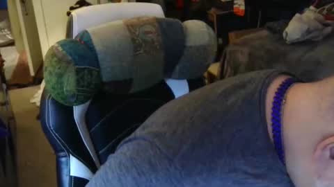 Snapshot of drake_r_darkrose chatting on December 27, 2:14 am Drake D Vamp aka Drake DarkRose online show from December 27, 2:14 am