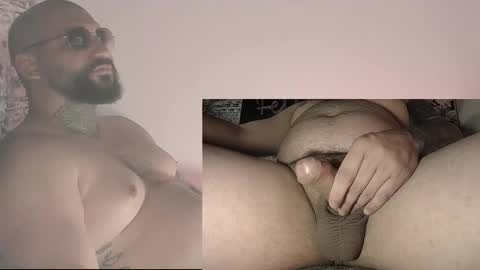 Snapshot of drake_white1 chatting on October 20, 11:54 am drake whitee Independent Model online show from October 20, 11:54 am