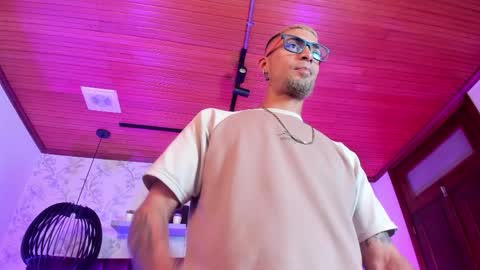 Drake Neuman online show from April 6, 4:46 am