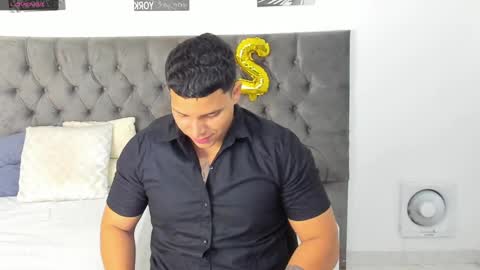 Snapshot of drakesmith01 chatting on March 10, 11:42 am Drake Smith online show from March 10, 11:42 am