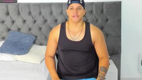 Snapshot of drakesmith01 chatting on March 12, 12:26 pm Drake Smith online show from March 12, 12:26 pm