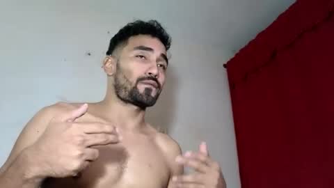 Snapshot of drakesonxx chatting on October 24, 12:34 pm Andrs  Independent Model online show from October 24, 12:34 pm