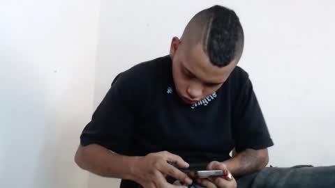Snapshot of drako_monstercock chatting on April 19, 5:45 pm drako_monstercock online show from April 19, 5:45 pm