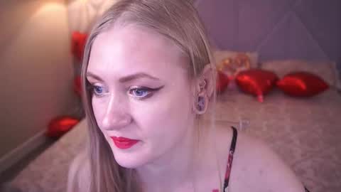 Lina online show from February 11, 7:24 am