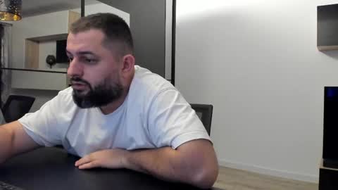 Draven A online show from February 24, 8:14 pm