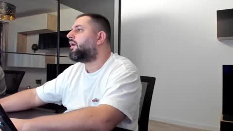 Draven A online show from February 26, 3:52 pm