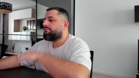 Draven A online show from March 10, 8:37 am