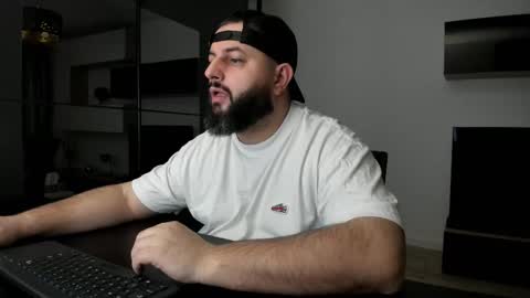 DravenPeak online show from February 15, 8:49 pm