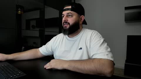 DravenPeak online show from March 1, 8:44 pm