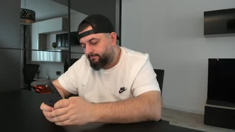 DravenPeak online show from April 3, 10:02 am