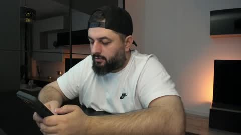 DravenPeak online show from April 14, 6:36 pm