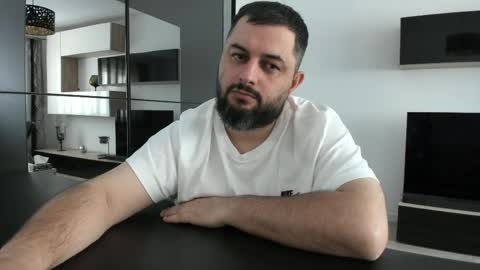 DravenPeak online show from May 14, 1:29 pm