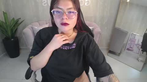 Snapshot of draviana_a chatting on September 20, 3:07 am Draviana online show from September 20, 3:07 am