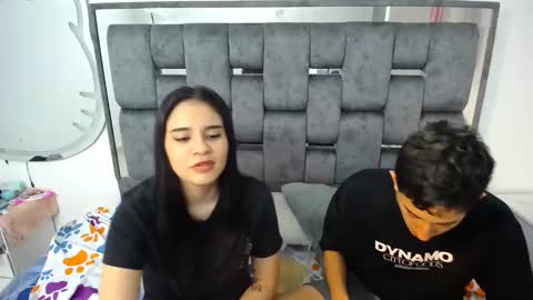Snapshot of dravith_and_valery chatting on February 19, 7:50 am -- nicolle and jhon -- online show from February 19, 7:50 am