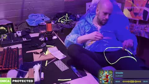 Snapshot of drawingcock chatting on February 13, 11:47 pm drawingcock online show from February 13, 11:47 pm