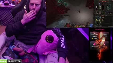 Snapshot of drawingcock chatting on September 17, 7:15 pm drawingcock online show from September 17, 7:15 pm