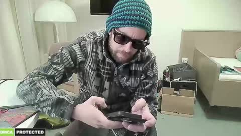 Snapshot of drawingcock chatting on November 8, 3:39 am drawingcock online show from November 8, 3:39 am