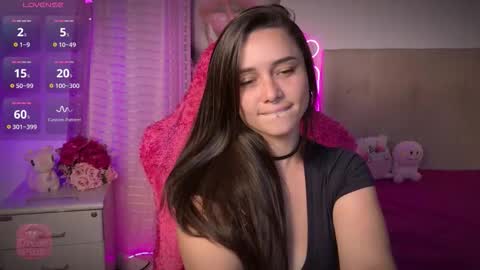 dread_pink online show from February 4, 10:26 pm