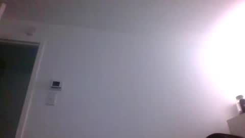 drealicious12 online show from April 8, 6:19 pm