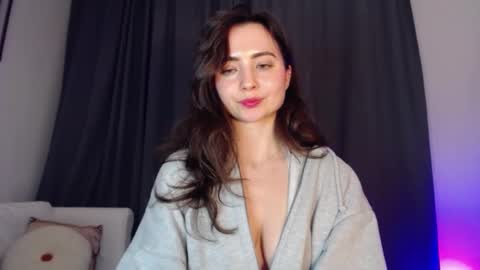 Snapshot of dream_nicole02 chatting on January 7, 1:38 am Nicole online show from January 7, 1:38 am