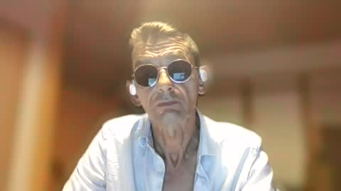 Dreambob online show from July 1, 11:15 pm