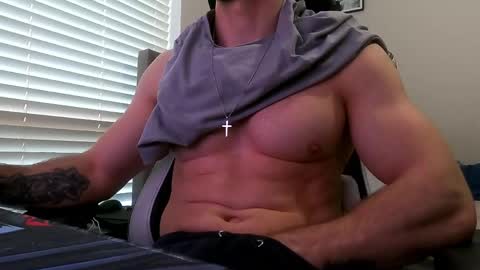 Snapshot of dreamering chatting on May 2, 5:51 pm Dreaming on going live with a woman p online show from May 2, 5:51 pm