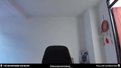 Snapshot of dreamhunterdz chatting on October 10, 6:18 pm Your lord. - ONLINE 1500 Pm to 2100 Pm - New York Hour online show from October 10, 6:18 pm