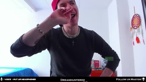 Your lord. - ONLINE  1500 Pm to 2100 Pm - New York Hour online show from December 1, 7:30 pm