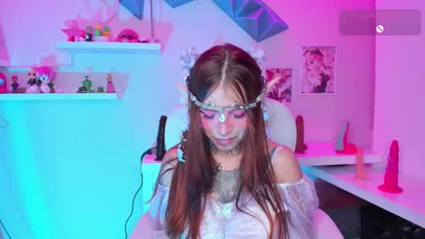 dreamleah_ online show from November 1, 5:42 am