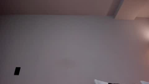 cris online show from March 18, 2:53 pm