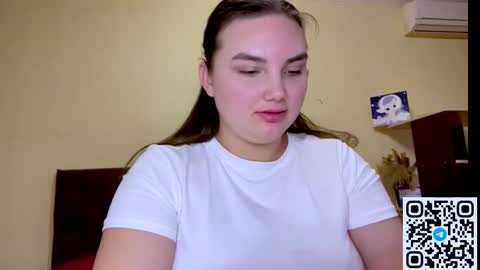 Mila online show from March 18, 3:26 pm